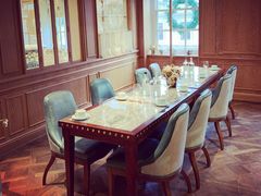 -The Diamond Jubilee Tea Salon at Fortnum & Mason