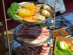 -青瓦炭韩潮烤肉(花园道店)
