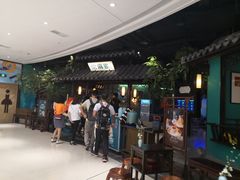 -佬麻雀·新湘菜(珠海金发购物中心店)