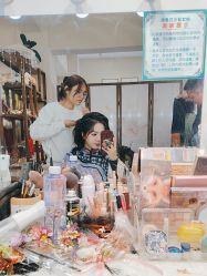 -一揽芳华汉服旗袍体验馆(拙政园店)