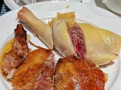 -广州万富希尔顿酒店·感趣自助餐厅·金秋蟹宴生蚝海鲜刺身