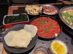 -晓宇重庆火锅(西安荟聚店)