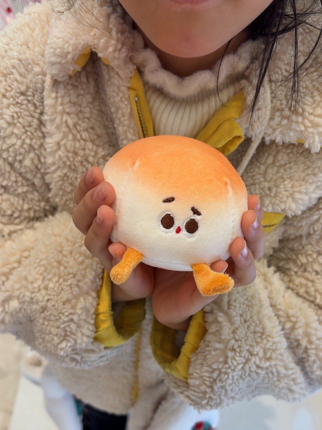 超级可爱的玩偶,东西超好吃