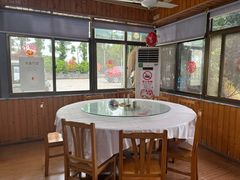 -小六农家乐(崇明西沙湿地店)