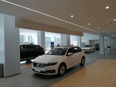 -陕西富源上汽大众4S店(明德门店)