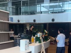 -奔驰上海利星(七宝店)