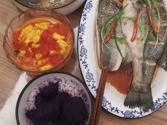 -爱的果实月嫂育婴师(世纪东方店)