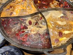 -白乐天毛肚火锅馆(南滨路店)