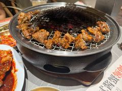 -草家酱蟹炭火烤肉店(珲春南路一店)