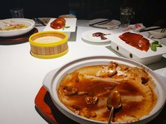 -贝勒爷·酥不腻烤鸭