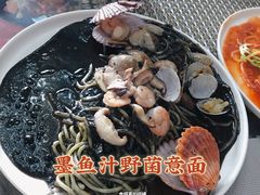 -暖山咖啡西餐厅