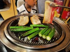 -围炉肉舍•炭烤活鳗•丹东海鲜烤肉(步行街店)