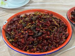 -十一街苍蝇馆子转经消江湖菜(九眼桥十一街店)