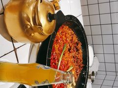 -卤校长老火锅(杨家坪直营店)
