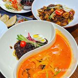 上海正宗的炸酱面在哪里可以吃到啊？！