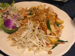 炒河粉-Dash Teak House