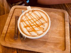 蜜糖咖啡玛奇朵-Common Table · Brunch & Coffee