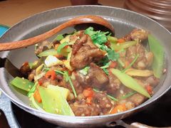 泡子姜烧牛蛙-吃饭皇帝大(合生汇店)