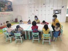 -美国谷斯妈妈早教中心 (陆家嘴店)