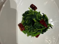 -宝燕壹号景观餐厅(龙盛国际商业广场店)