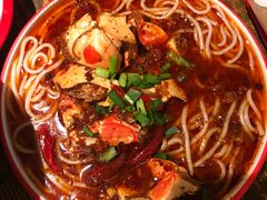 -老闵田螺馆·南昌市井菜·特色小吃(总店)