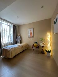 -百秀名媛纹绣美学护肤中心