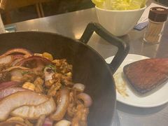 招牌胡须佬鸡煲-胡须佬鸡煲四季火锅店(石厦西村直营店)