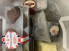 -红宝石·鲜奶小方(万航店)