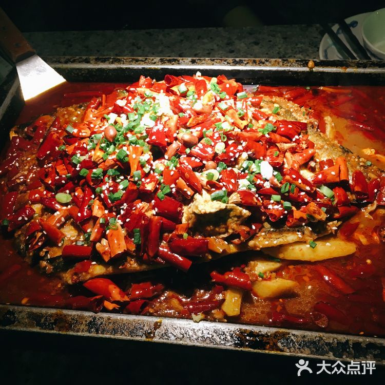肉很扎实，配菜土豆特别好吃，小伙伴特别爱大白菜