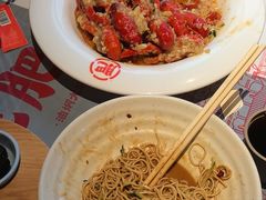 -肥肥虾庄·金牌油焖大虾(杨园滨江时代walk店)