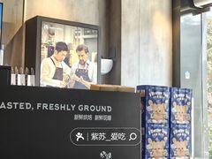 -瑞幸咖啡(灵芝地铁站店)