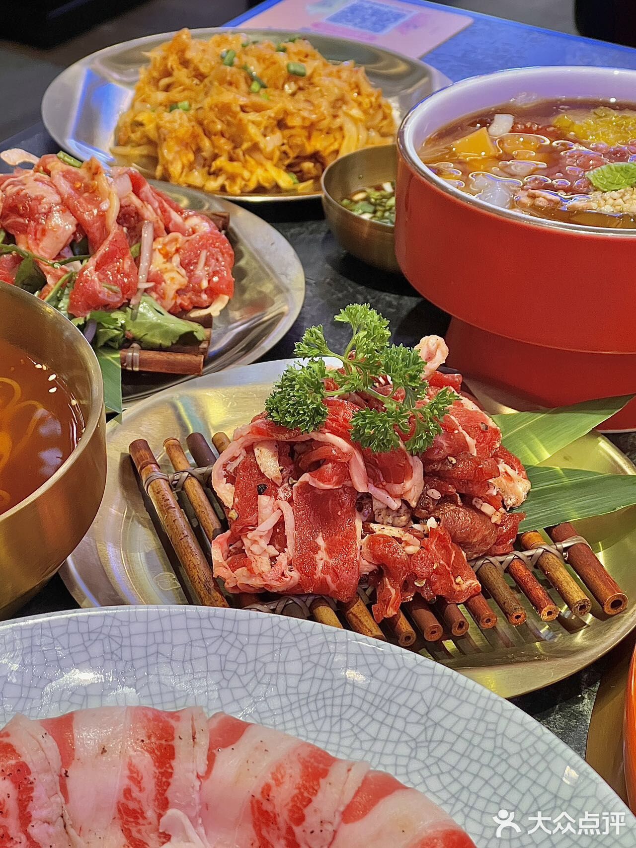 原来在西安人均50就能吃大盘烤肉🍖