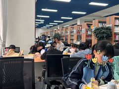 -西安市长安区图书馆