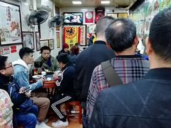 等位区-珍珍小食店(西华路店)