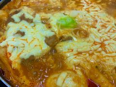 -三清洞摩西韩式年糕火锅(威高广场店)