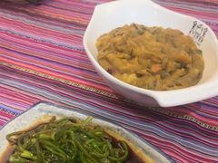 -香巴拉云南餐厅(华莱坞店)