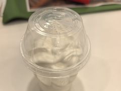 -麦当劳(上海虹桥站30B检票口楼上)