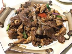 -标记美食新鲜猪杂(兴南大道店)