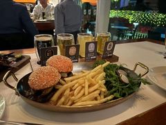 -The BREW·酿餐厅(浦东嘉里大酒店)