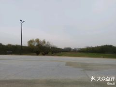 -汉长安城未央宫国家考古遗址公园