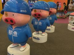 -梅龙镇广场