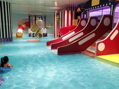 -涨巢·潮玩水疗局