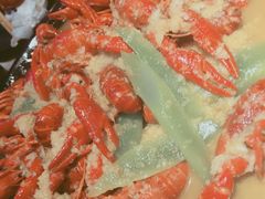 -沪小胖小龙虾(淮海中路旗舰店)
