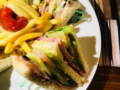 -源一咖啡馆(麒麟巷步行街店)