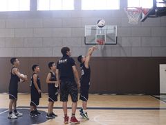 -梦想之巅·青少年篮球·羽毛球·培训中心(西站店)