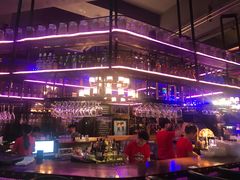 -爱啤精酿·民谣酒馆(滨江店)