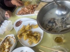 -雪湖煜辰鱼头老店(雪野湖店)