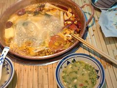 -王奋斗贵州酸汤牛肉火锅