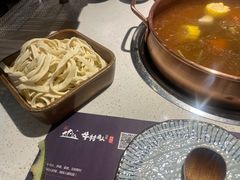 -牛村来人潮汕牛肉火锅(西单店)