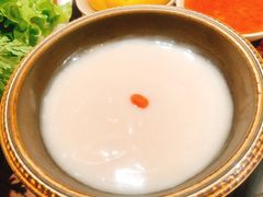 纳西族老鱼豆花-老牌坊云南鱼豆花火锅(嵩山店)
